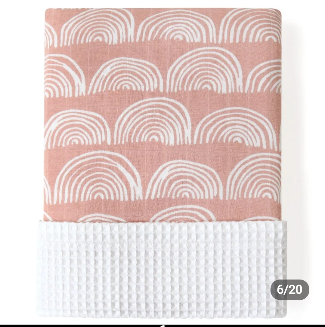 Double Side Waffle/Bamboo Blanket - Pink Rainbow